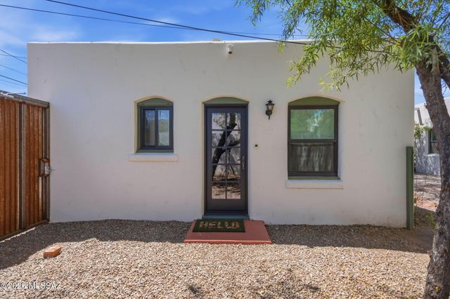 2622 E 6th Street, Tucson, AZ 85716