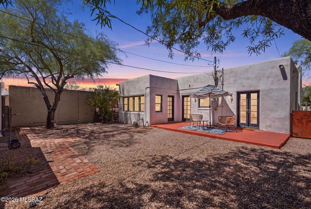 2622 E 6th Street, Tucson, AZ 85716
