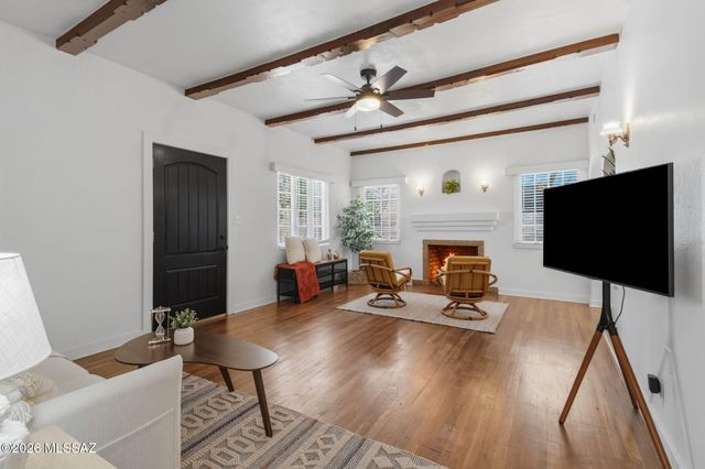 2622 E 6th Street, Tucson, AZ 85716