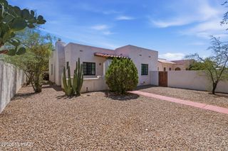 2622 E 6th Street, Tucson, AZ 85716
