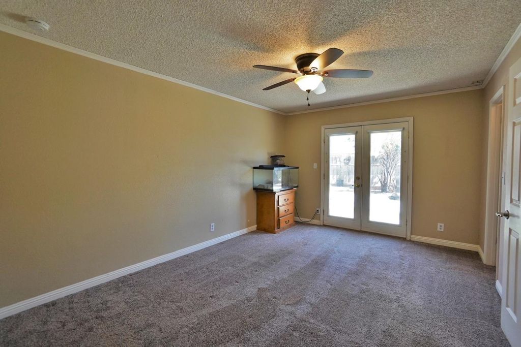 Image 30 of property listing at 5823 E Washington Avenue, Fresno, CA 93727