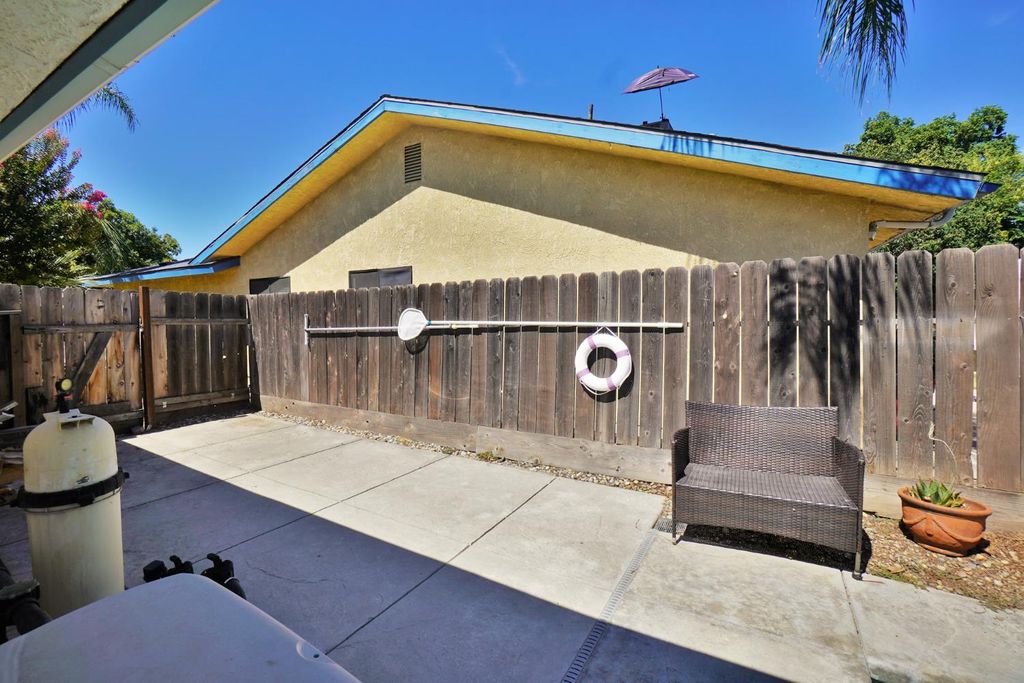 Image 42 of property listing at 5823 E Washington Avenue, Fresno, CA 93727