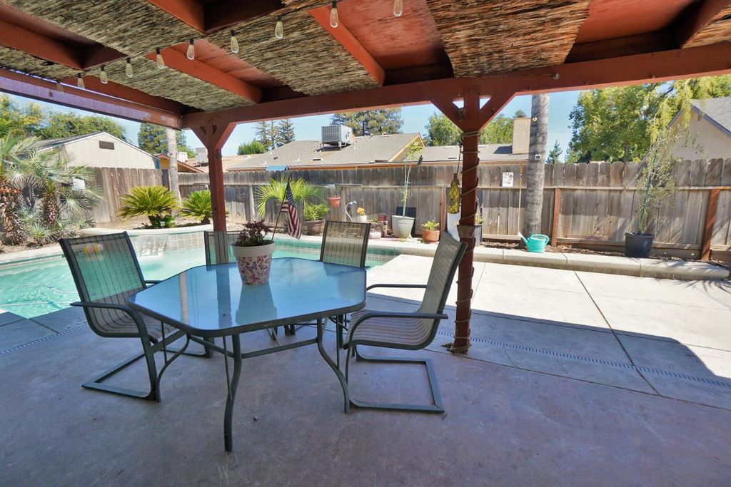 Image 51 of property listing at 5823 E Washington Avenue, Fresno, CA 93727