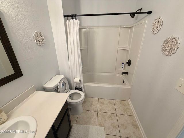 4990 KEY LIME Drive 306, Jacksonville, FL 32256
