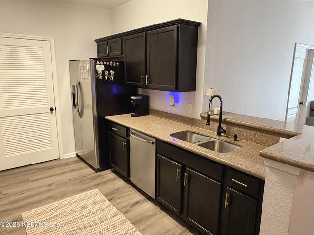 4990 KEY LIME Drive 306, Jacksonville, FL 32256