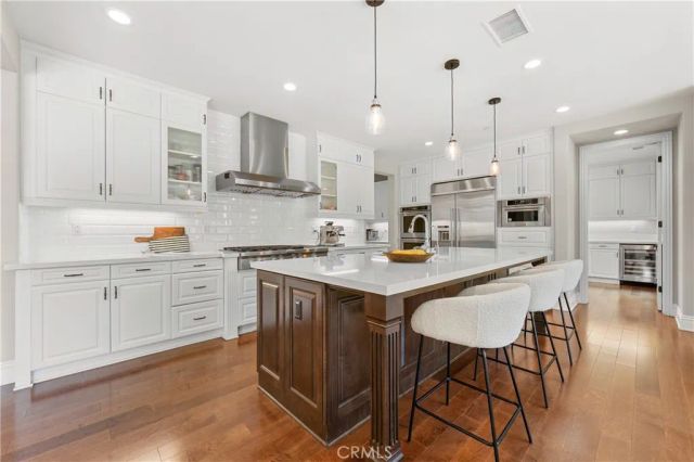 108 Tinker, Irvine, CA 92618