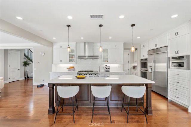 108 Tinker, Irvine, CA 92618