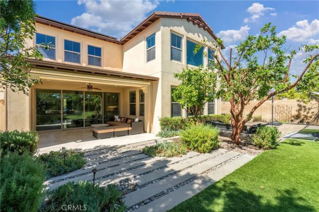108 Tinker, Irvine, CA 92618