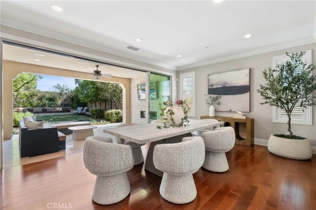 108 Tinker, Irvine, CA 92618
