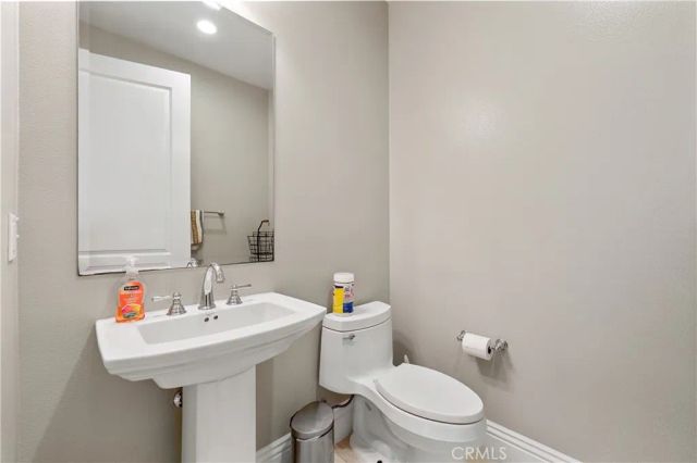 108 Tinker, Irvine, CA 92618