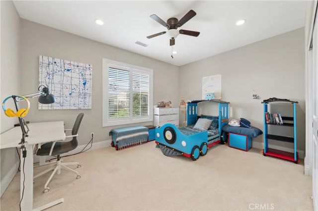 108 Tinker, Irvine, CA 92618