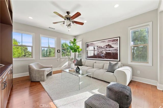 108 Tinker, Irvine, CA 92618