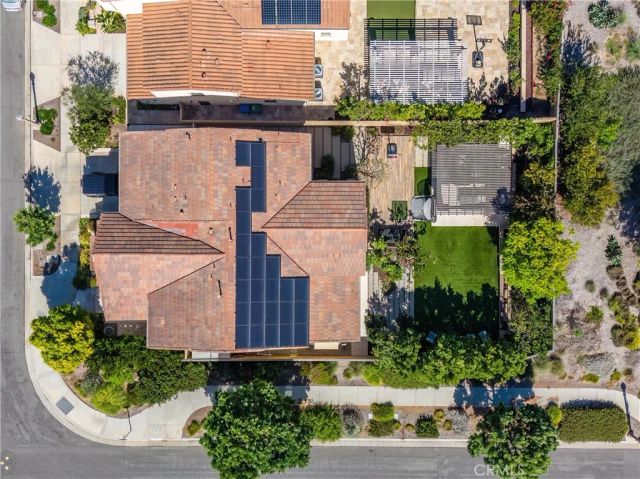108 Tinker, Irvine, CA 92618