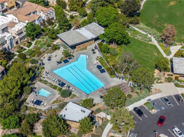 108 Tinker, Irvine, CA 92618