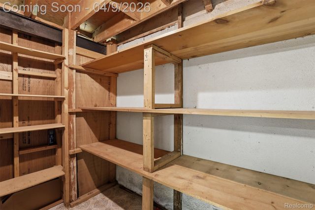 32967 Hampshire Street, Westland, MI 48185