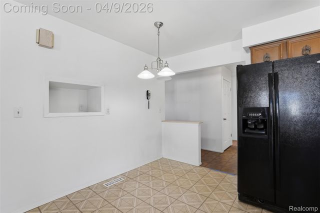 32967 Hampshire Street, Westland, MI 48185