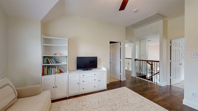 2148 Brookgate Drive, Grapevine, TX 76051