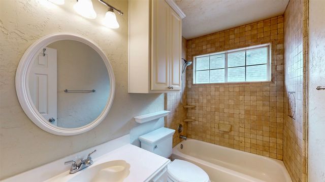 2148 Brookgate Drive, Grapevine, TX 76051