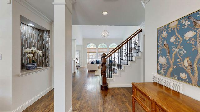 2148 Brookgate Drive, Grapevine, TX 76051