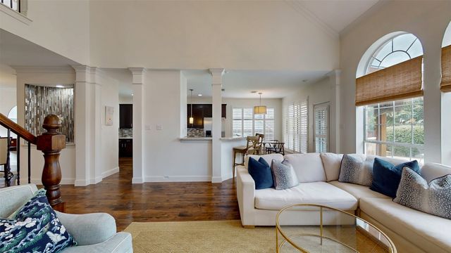2148 Brookgate Drive, Grapevine, TX 76051