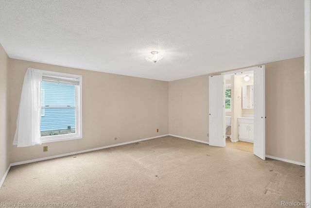 4333 24th Avenue 2, Fort Gratiot Charter Township, MI 48059