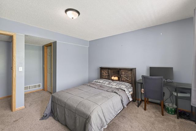 6341 Alwin Circle, Mound, MN 55364