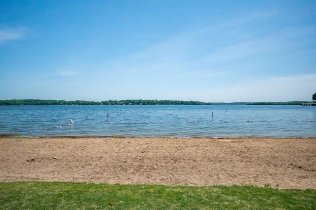 6341 Alwin Circle, Mound, MN 55364