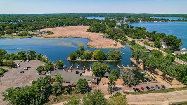 6341 Alwin Circle, Mound, MN 55364