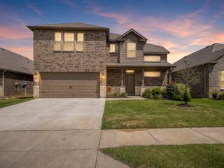 10415 Lone Star Way, Aubrey, TX 76227