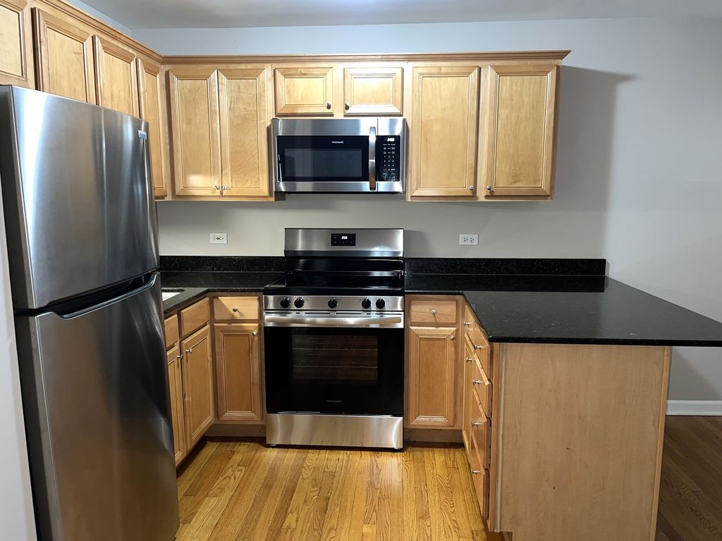 6244 N Harlem Avenue 5B, Chicago, IL 60631 — photo 2