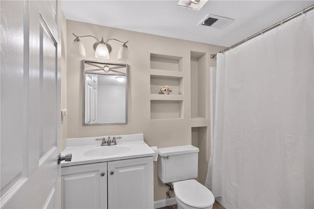 6715 Live Oak Lane, Douglasville, GA 30135