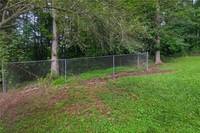 6715 Live Oak Lane, Douglasville, GA 30135