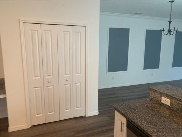 6930 RIPPLE POND LOOP, Zephyrhills, FL 33541