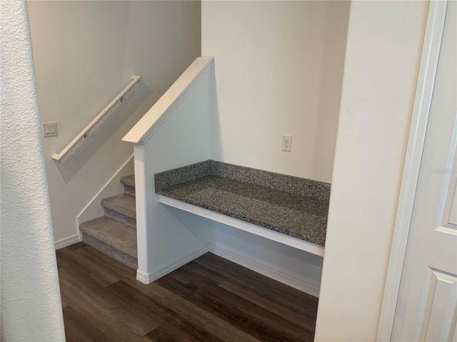 6930 RIPPLE POND LOOP, Zephyrhills, FL 33541