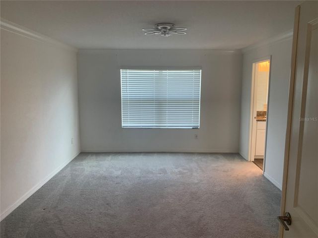 6930 RIPPLE POND LOOP, Zephyrhills, FL 33541