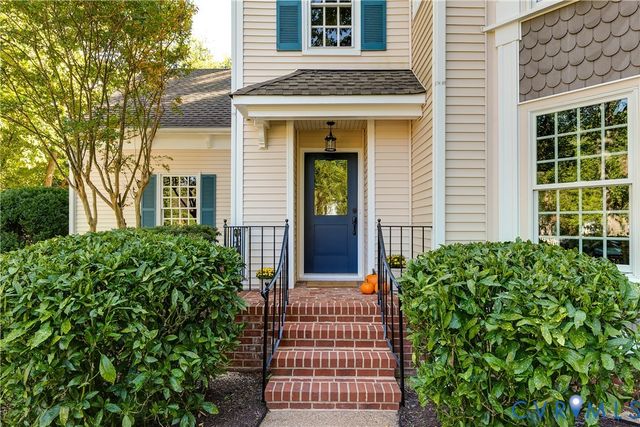 8601 Burroughs Ct, Chesterfield, VA 23235