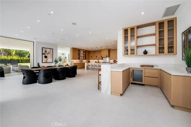 4930 Palomar Drive, Tarzana, CA 91356