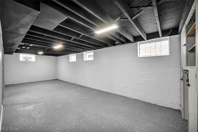 3202 Parklane Drive, Parma, OH 44134