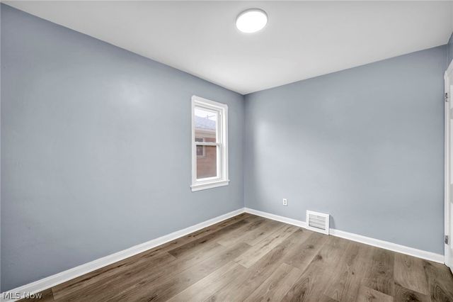 3202 Parklane Drive, Parma, OH 44134