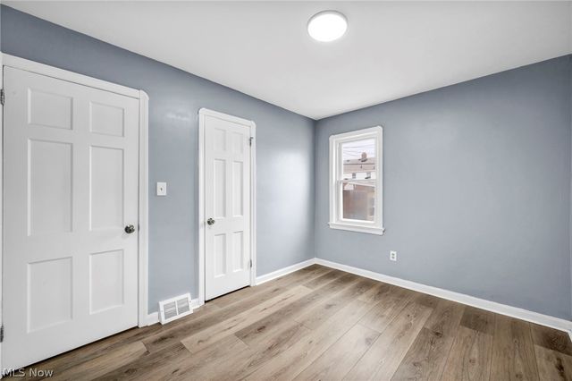 3202 Parklane Drive, Parma, OH 44134