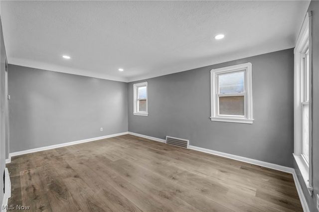 3202 Parklane Drive, Parma, OH 44134