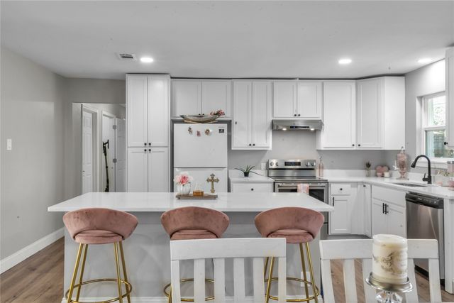 9255 Palisade Drive, Dallas, TX 75217