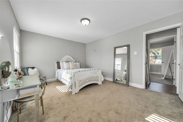 9255 Palisade Drive, Dallas, TX 75217