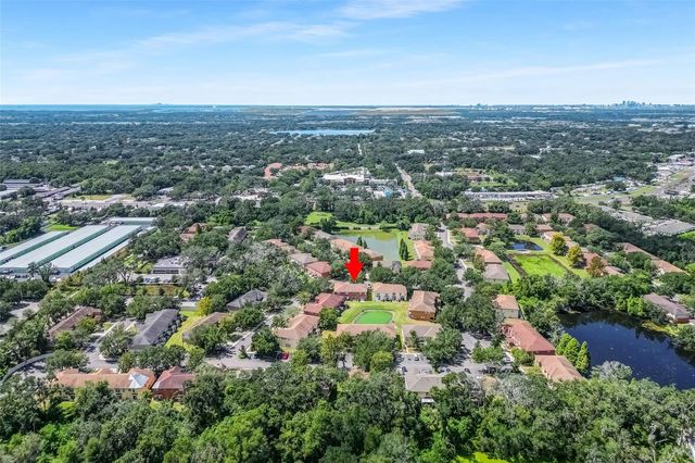 6928 HAWTHORNE TRACE LANE, Riverview, FL 33578