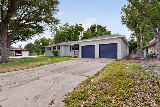 4401 Steven Street, North Richland Hills, TX 76180