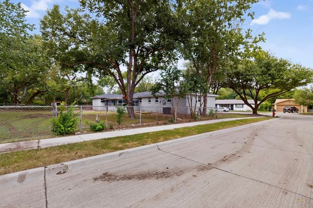 4401 Steven Street, North Richland Hills, TX 76180