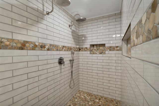 142 Worcester Road, Hollis, NH 03049