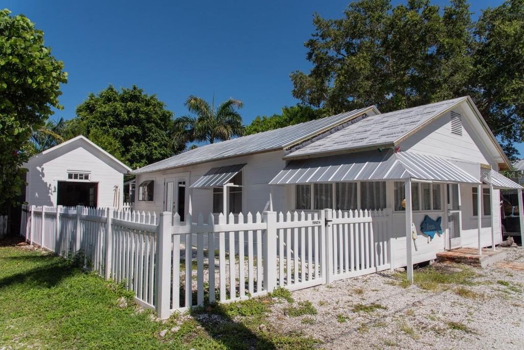 4416 123RD ST COURT W, CORTEZ, FL 34215 — photo 2