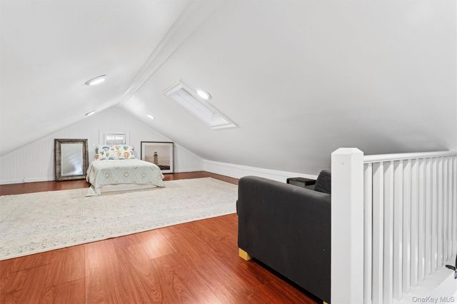 424 Main Street, Quiogue, NY 11978