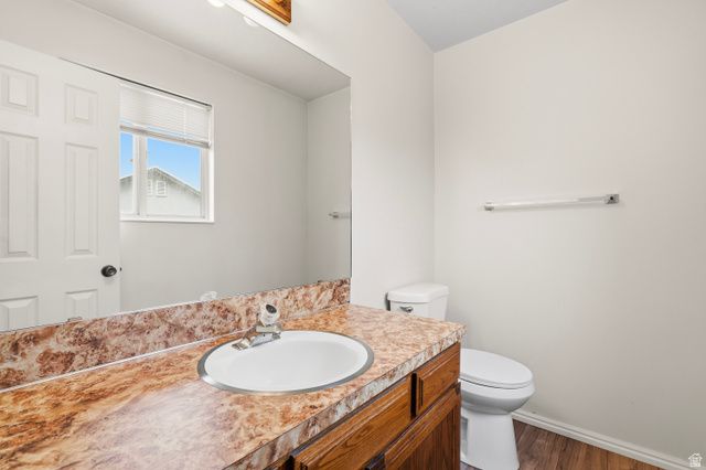 1315 W 1900 S, Woods Cross, UT 84087